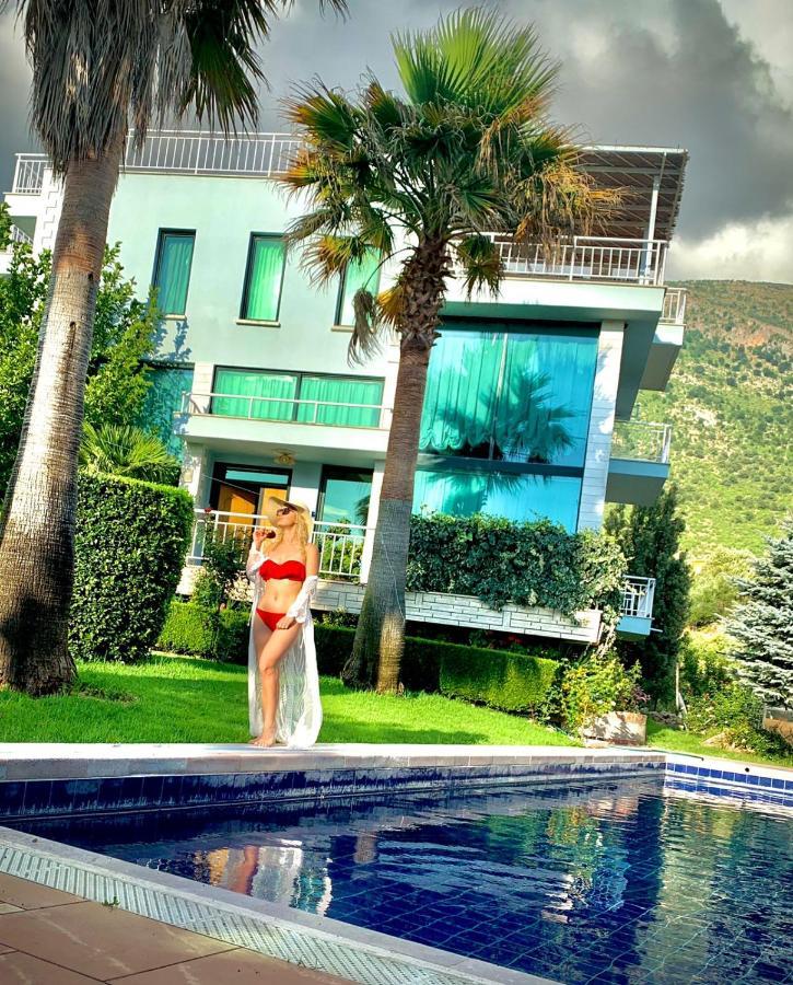 Family Beach Swimming Pool Villa Luanit Tragjas Ngoại thất bức ảnh